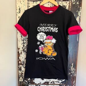 Vintage 80’s Velva Sheen Garfield Christmas Iowa Ringer T-shirt. Size Medium.
